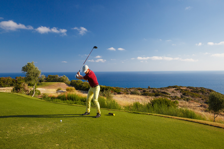 Golf i vakre omgivelser i Pafos på Kypros. 