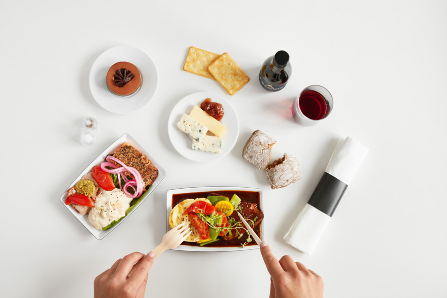 Mat på flyet – bestill mat om bord
