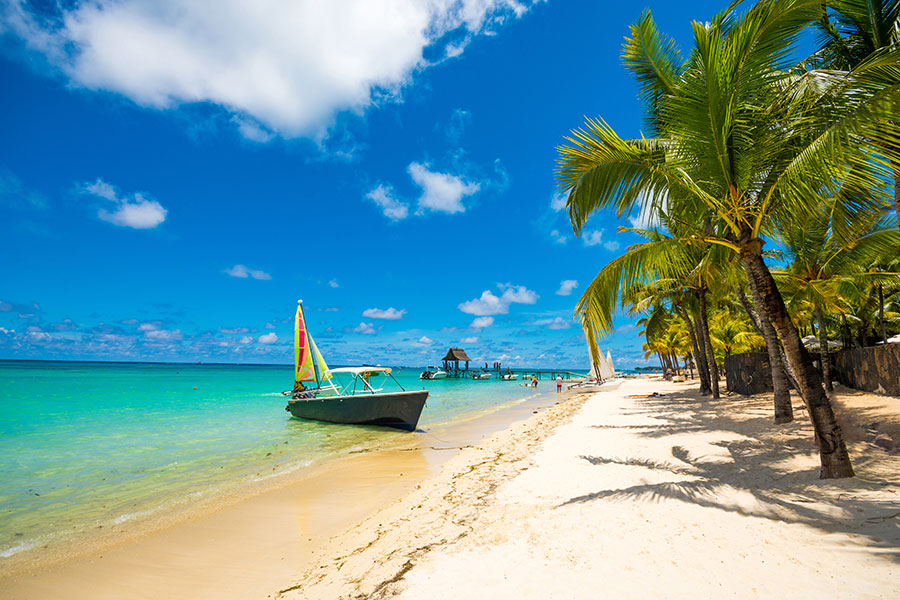 Reisetips til Mauritius, på bildet: Trou aux Biches Beach