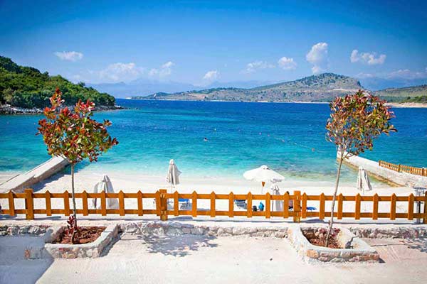 Strandliv i Albania